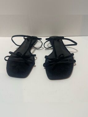 Reformation Black Suede Strappy Ankle
Strap Sandals Buckle Women US 7.5